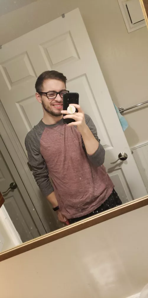 Who wants to try and teach me how to play Apex? π