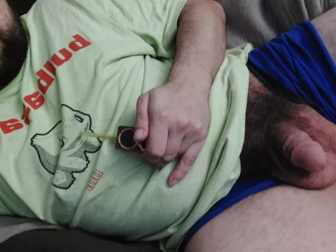 Who wants to vape with me? (M28)