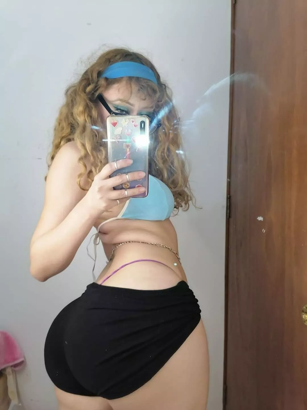 who would like to give me a hug?