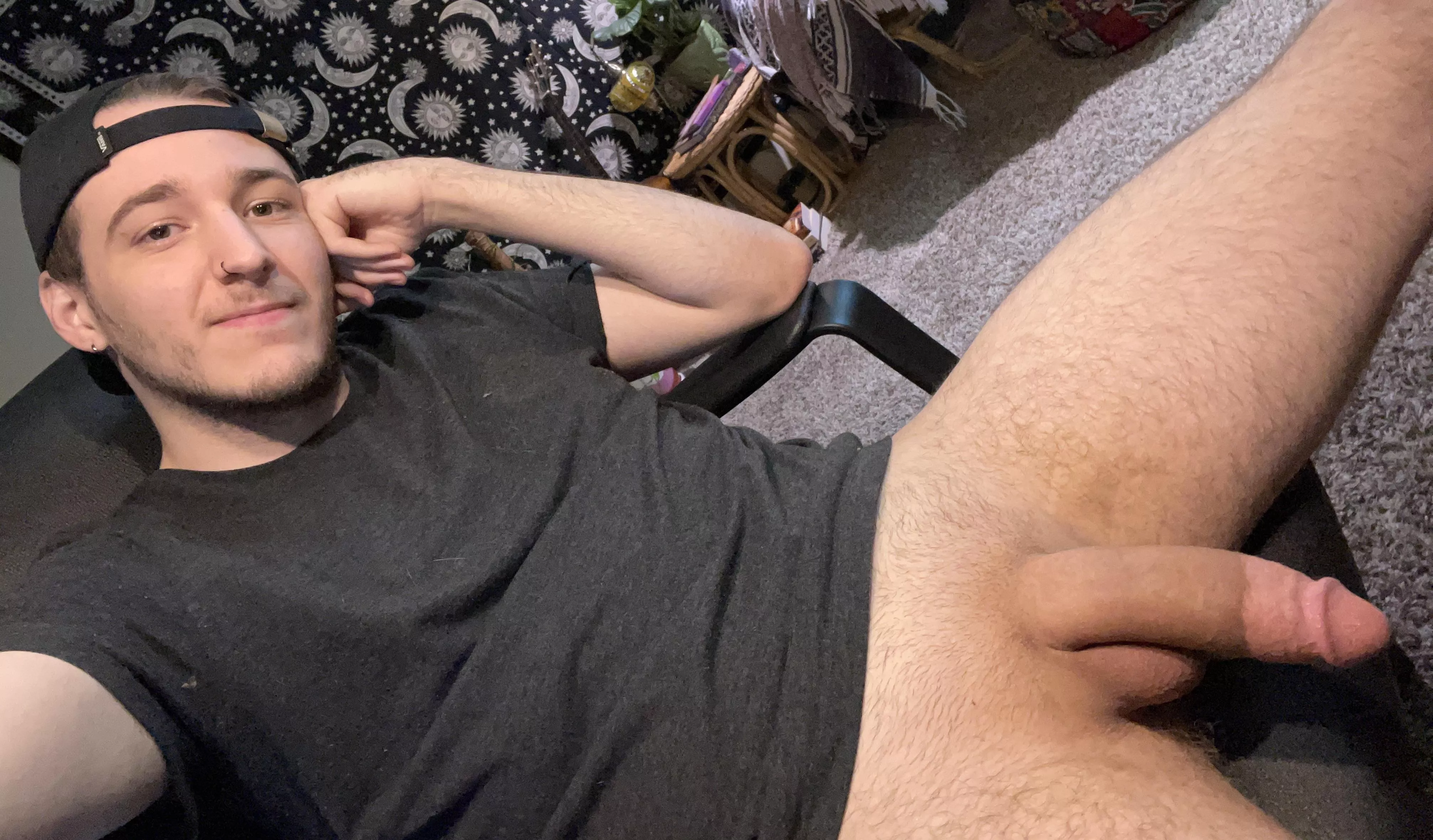 who would suck my cock from under my desk? who would suck my cock from under my desk?
