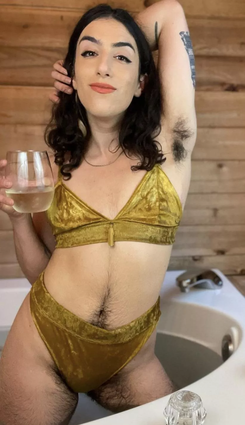 Who'd drink her bath water?