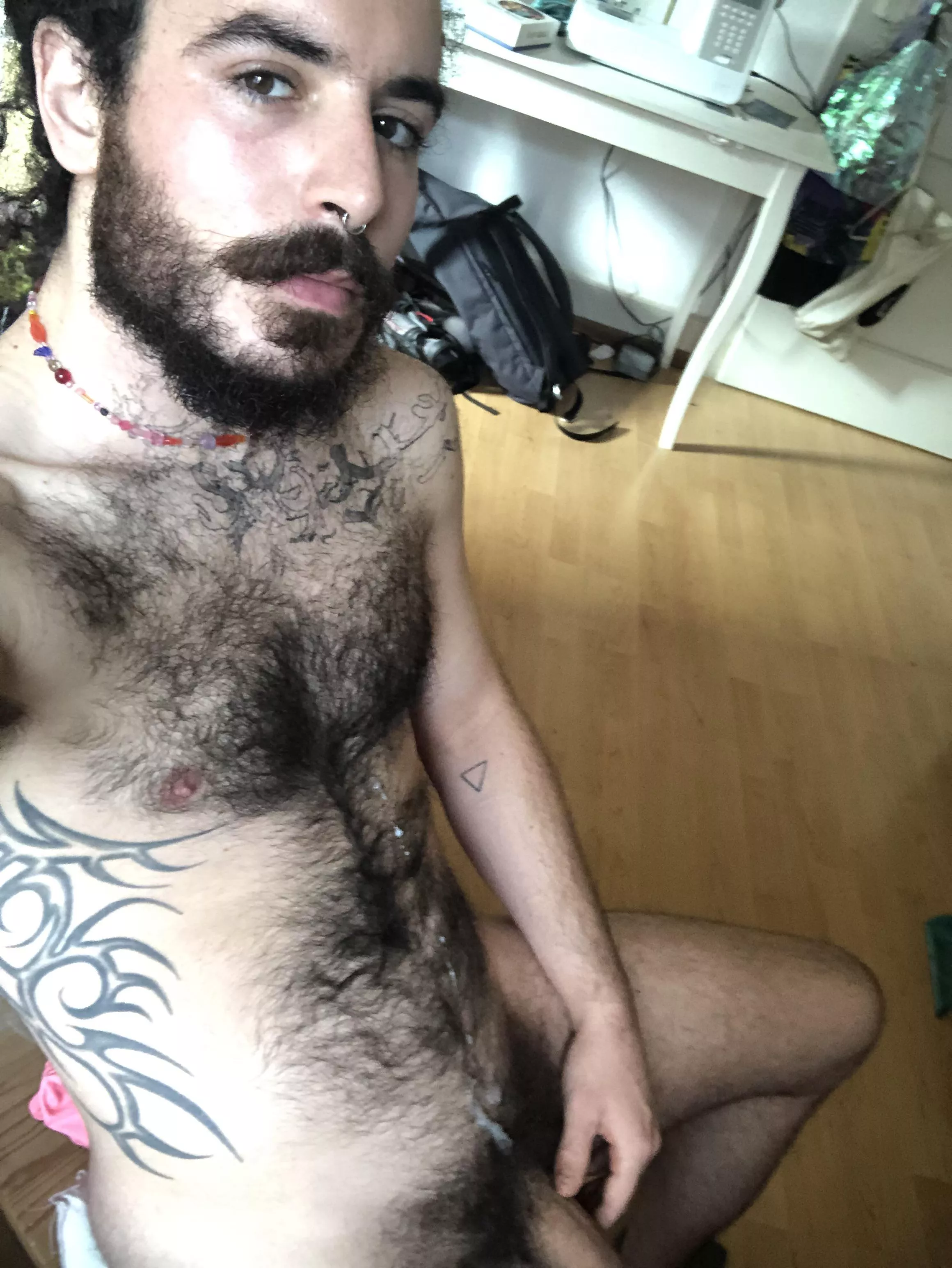 Who‘s cleaning up that mess?