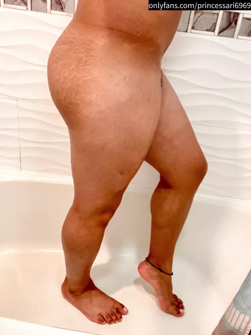 Who’s gonna slap this ass?