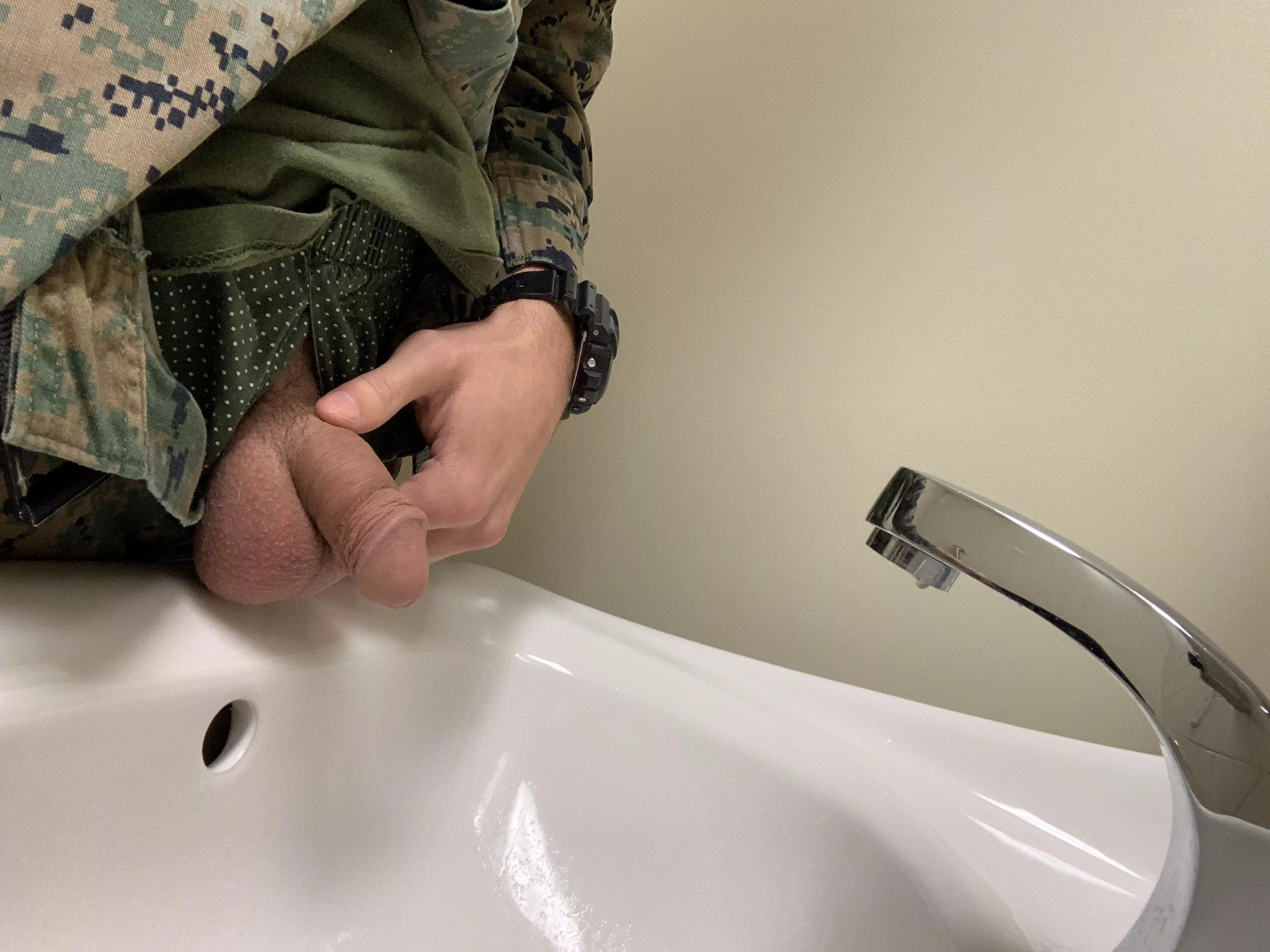 Who’s gonna suck out that last piss drip and clean up this sink Who’s gonna suck out that last piss drip and clean up this sink