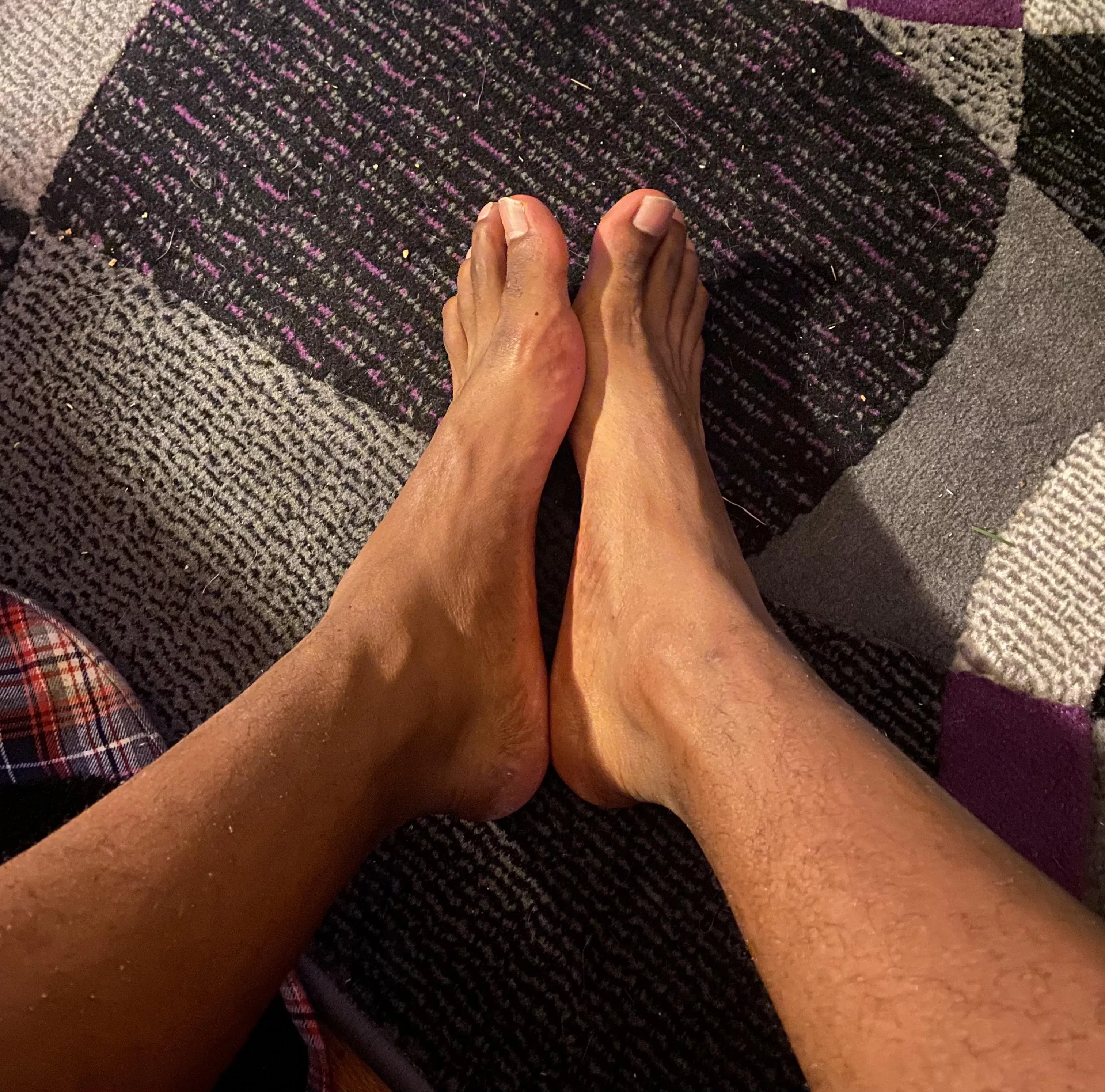 Who’s sucking my toes? Who’s sucking my toes?