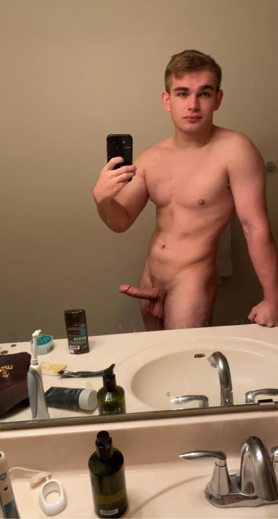 Why are you reading this look at the picture! Why are you reading this look at the picture!