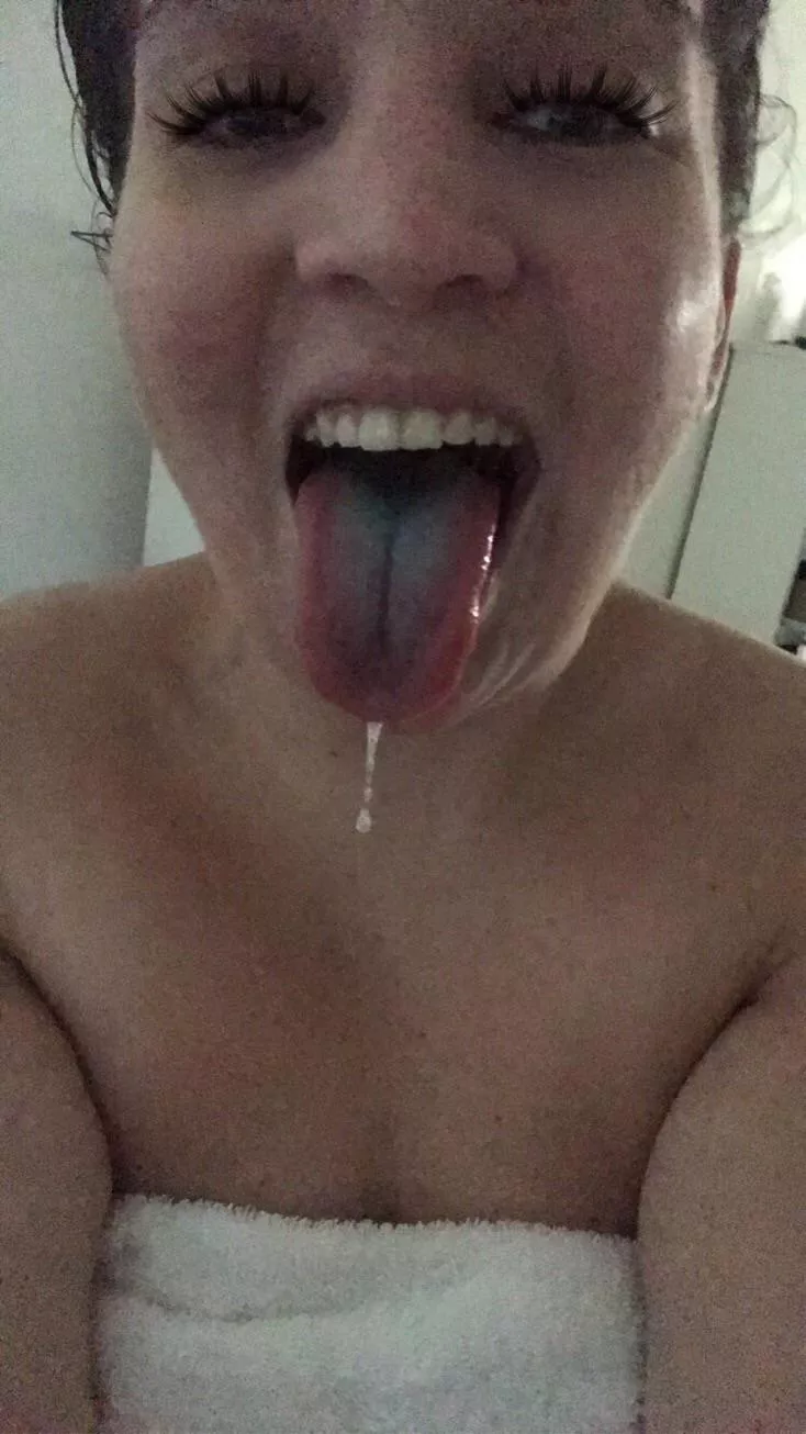 Wide open and ready for you 😉