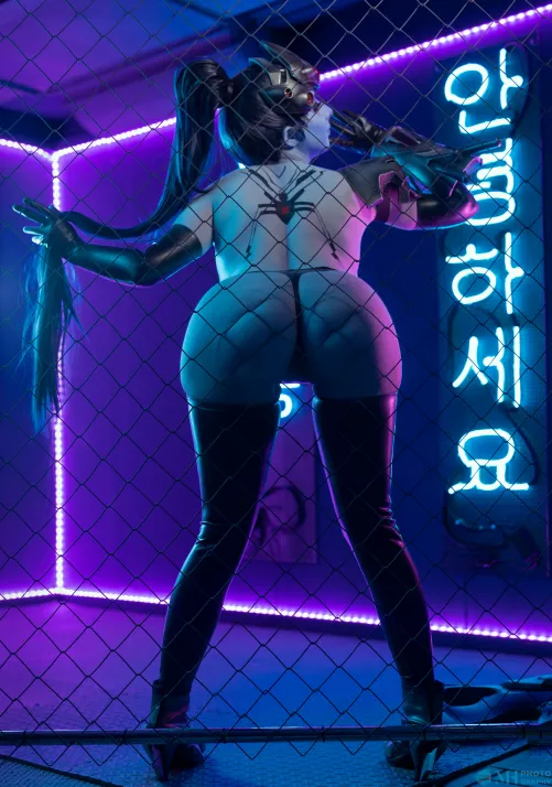 Widowmaker (Overwatch) by Mikomi Hokina