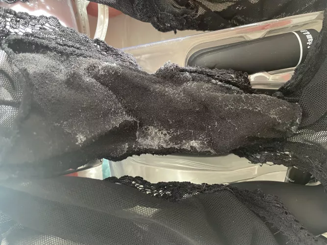 Wife finally got to play solo with another married man and brought these home for a souvenir. I can’t wait to see her tonight.