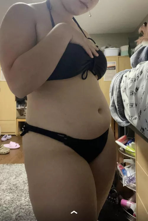 Wife is gonna be wearing this on our cruise soon, definitely gonna stand out.