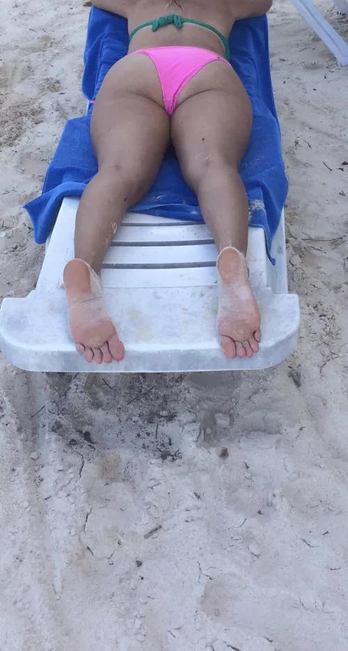 Wife’s ass looking nice