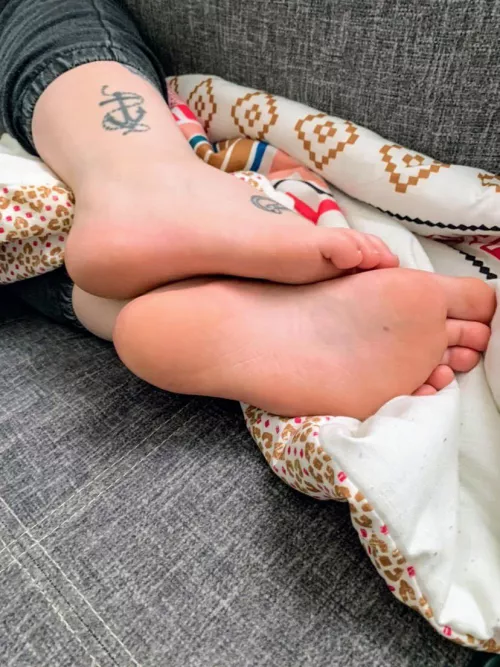 Wife’s size 9 feet 🦶🏻