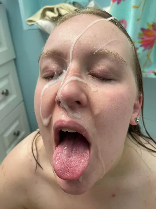 Wifey loves thick nuts 💦💦