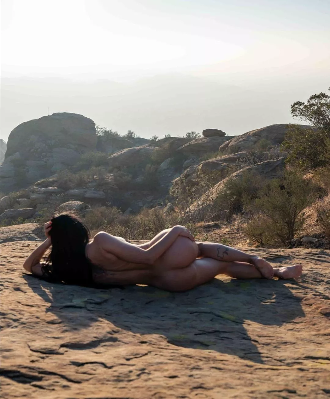 Winter nude adventurous in So-Cal.