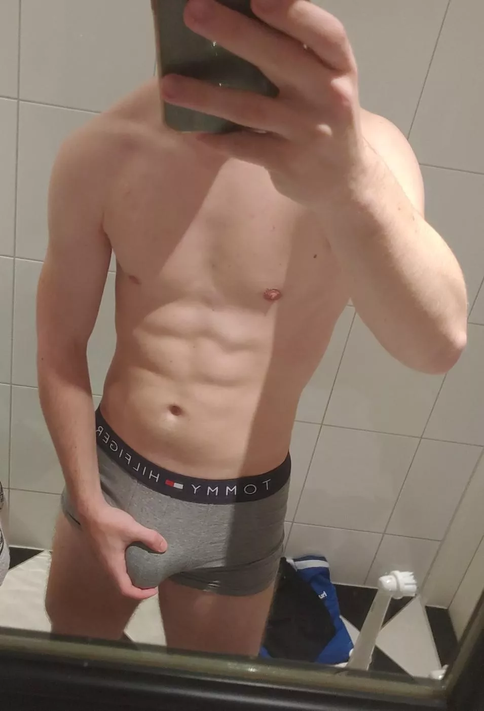 Wish someone could rub it to make me hard Wish someone could rub it to make me hard