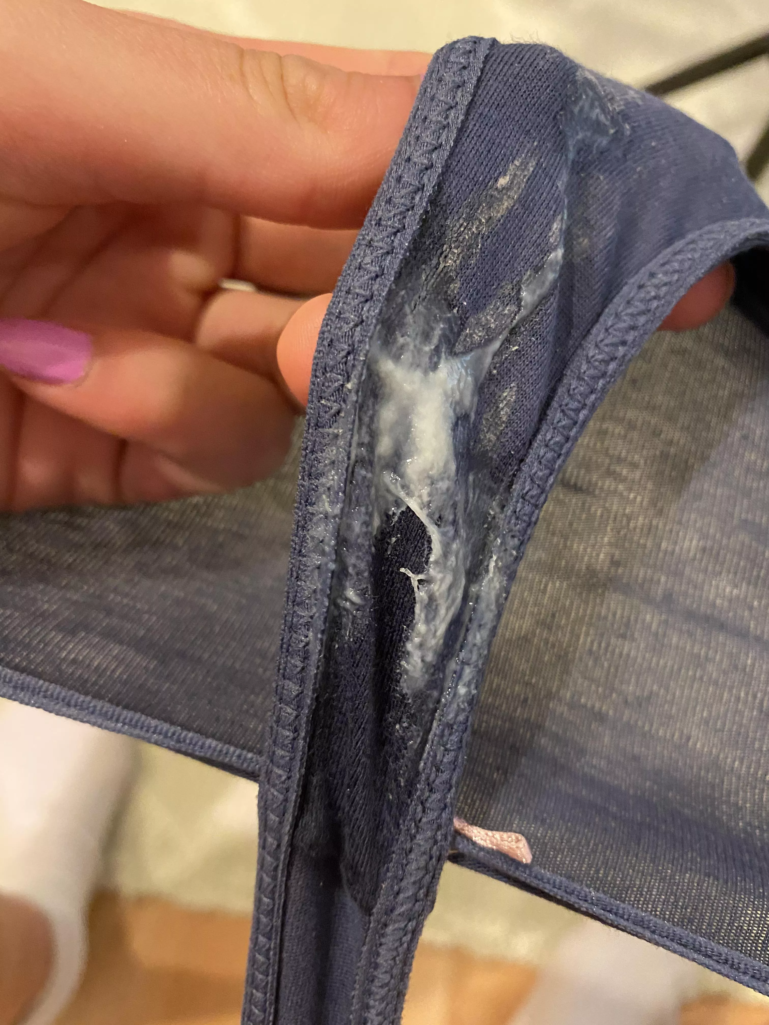 Wish you could taste me🥰! Check out my OF for more messy panty related content ;) Wish you could taste me🥰! Check out my OF for more messy panty related content ;)