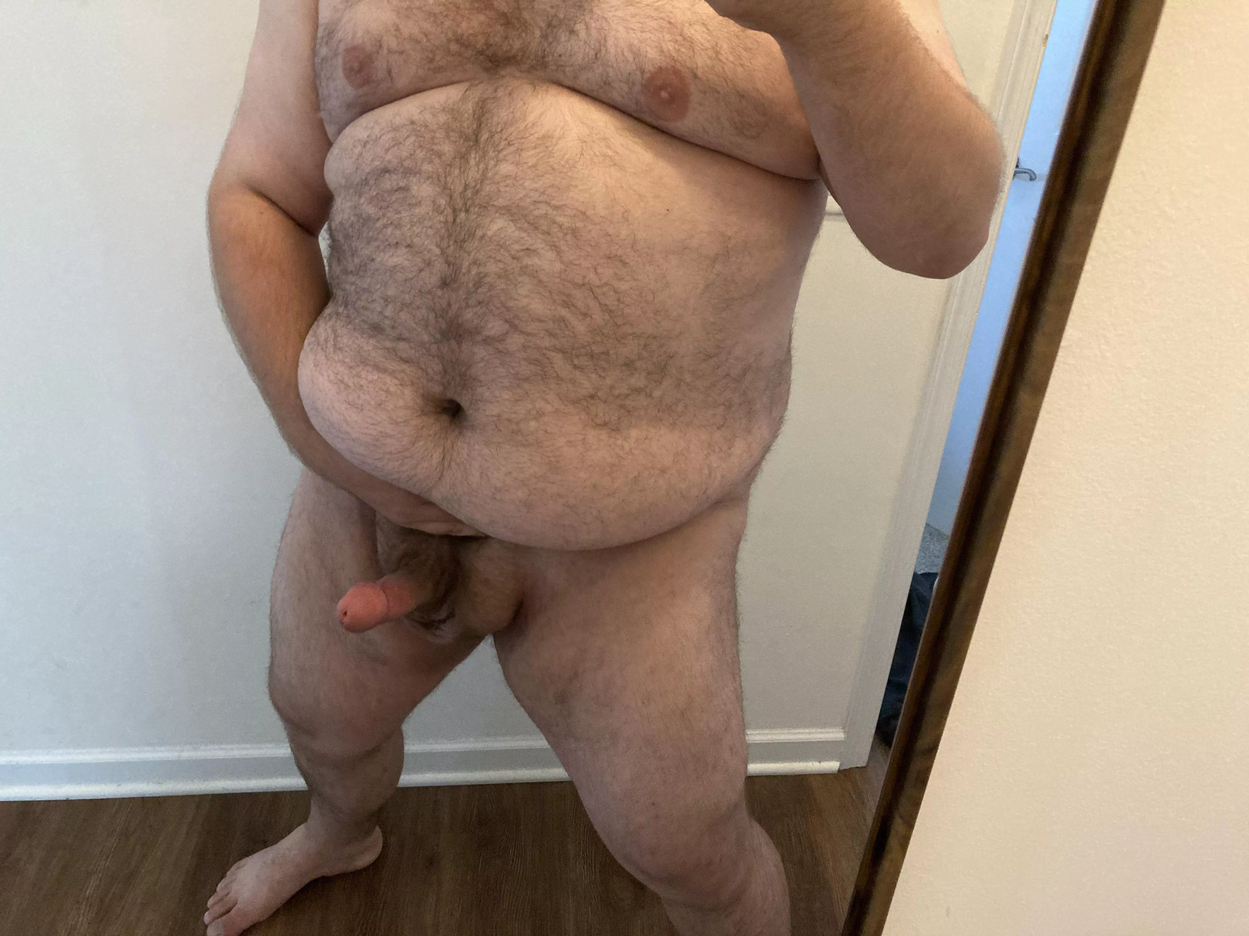 Wishing I had nice pussy gripping it right now Wishing I had nice pussy gripping it right now