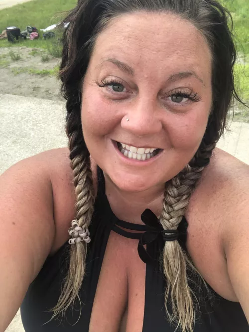 Wishing today was a beach day 💜💋