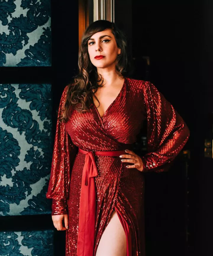 Wishing you slave merry Xmas❤❤❤