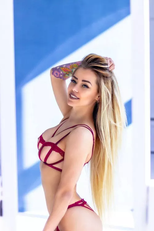 With or without lingerie? How's Better?