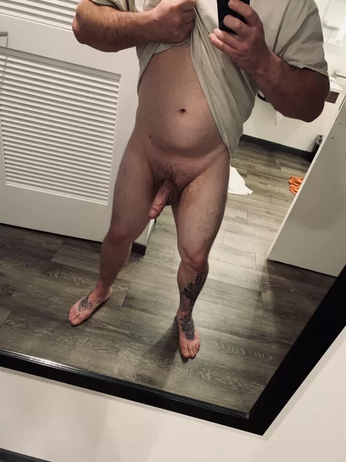 Work has me working late but I’m getting back into it lifting [M]