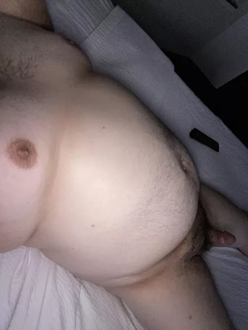 Work week officially over. Alone tonight before the Christmas madness. Kik nfeller6842