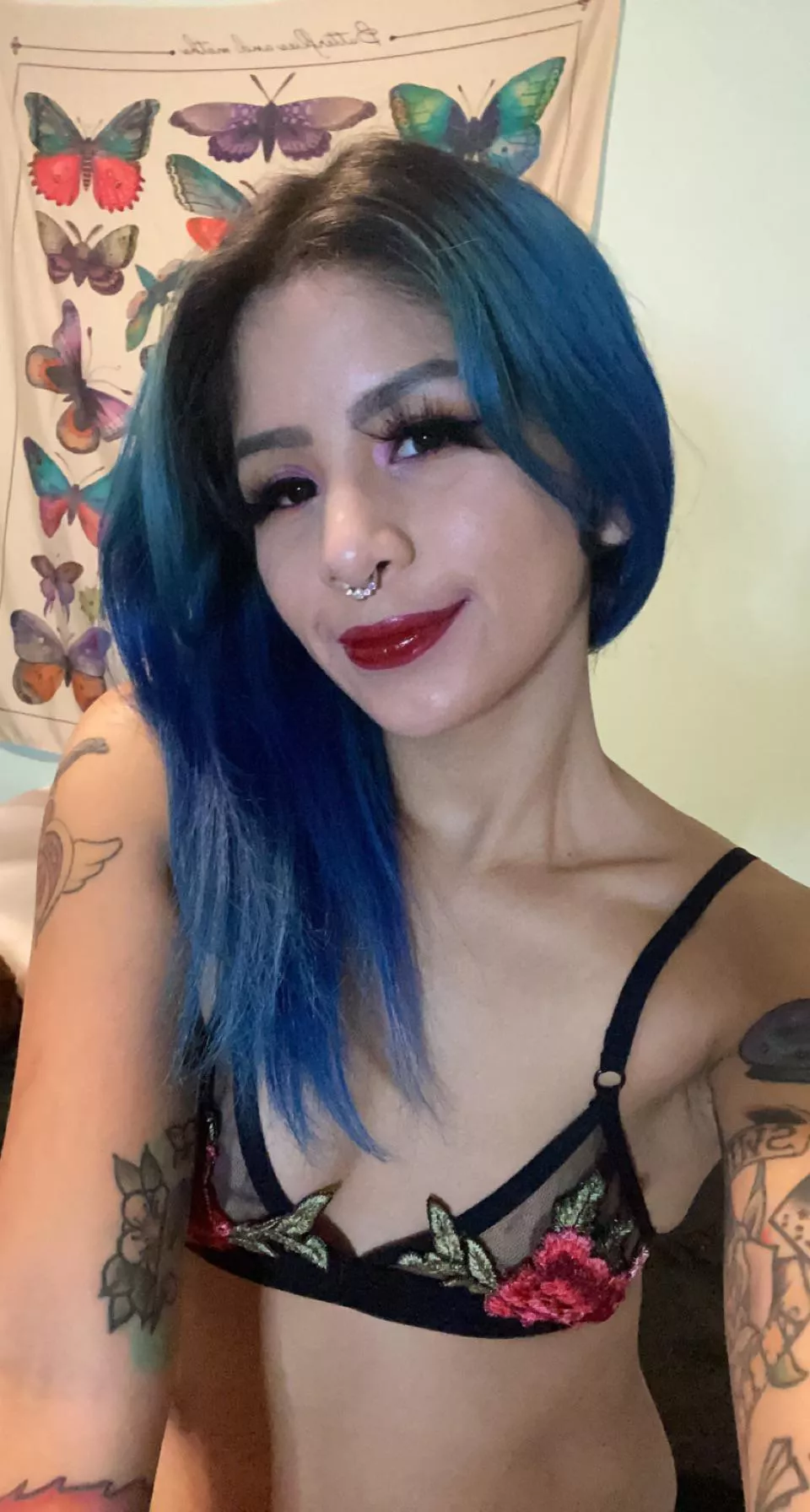 Works a bore, so I’m just dropping selfies around Reddit💖 Works a bore, so I’m just dropping selfies around Reddit💖