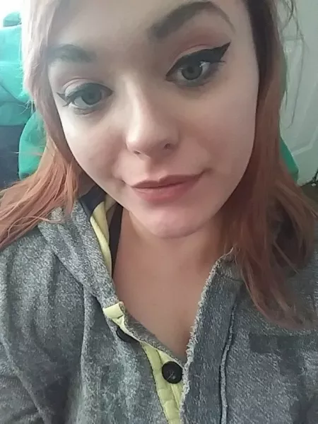 worship a real mistress and let me drain you...slowly but surley..Hell mistress Katie doesn't care if you starve. You're hers now, i need a good little pathetic pig to come to me.... kik: robbie420lollol