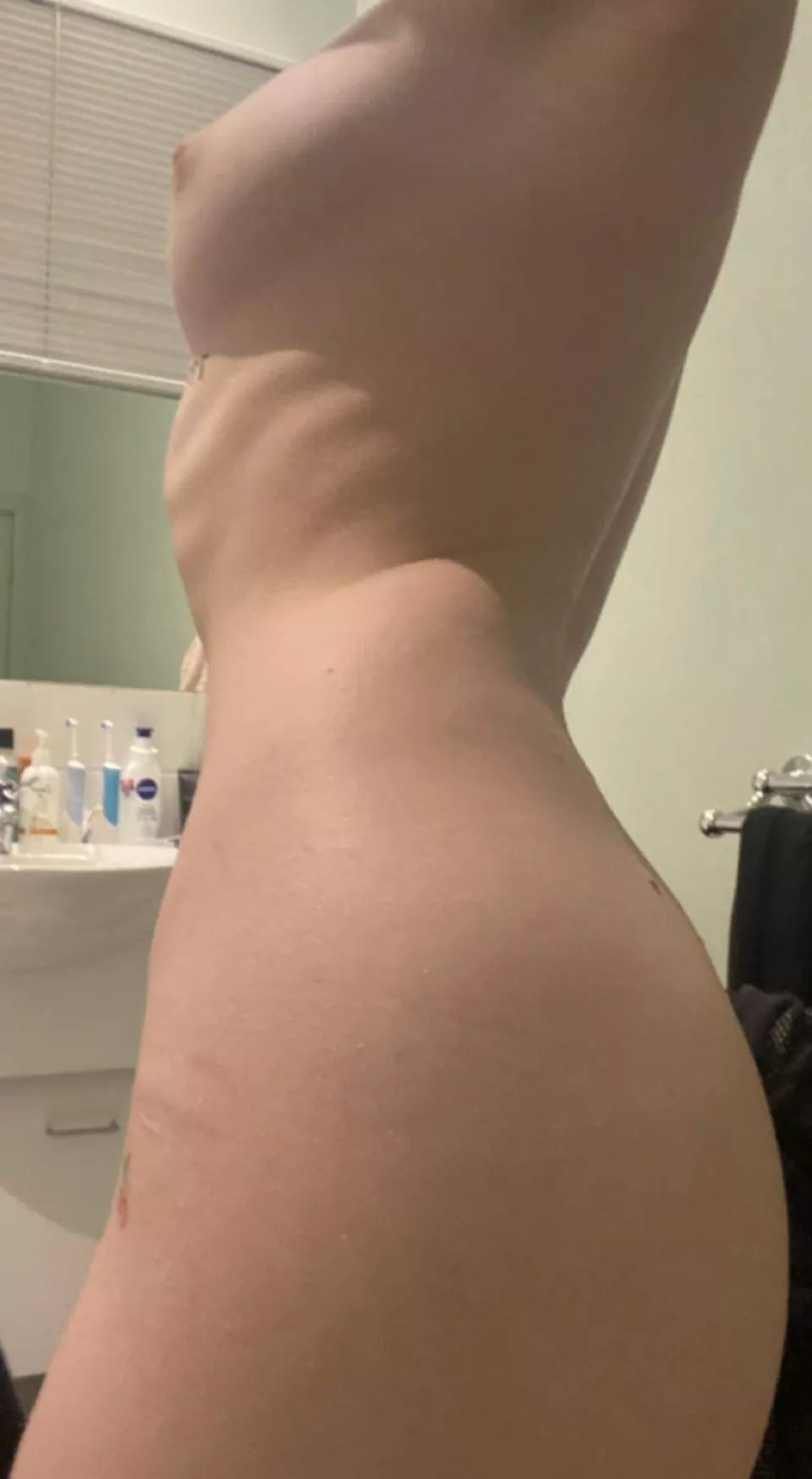 worship me on your knees