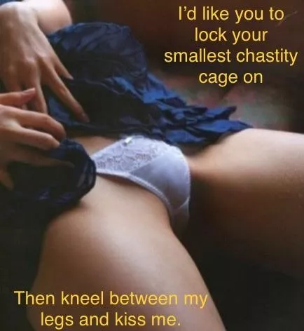 Worship my puffy pussy