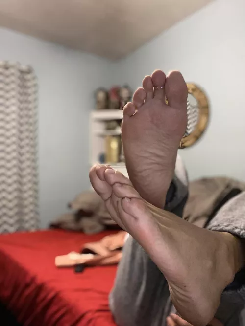 Worship these zaddy👅