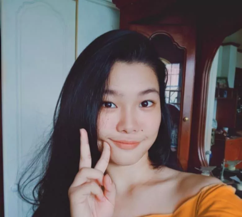 Would I qualify as an 'Asian Hottie'? Would I qualify as an 'Asian Hottie'?