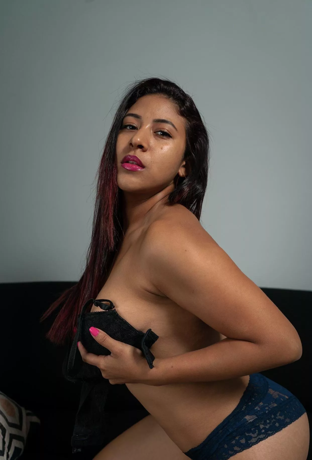 Would it be okay if I sent you nudes everyday?