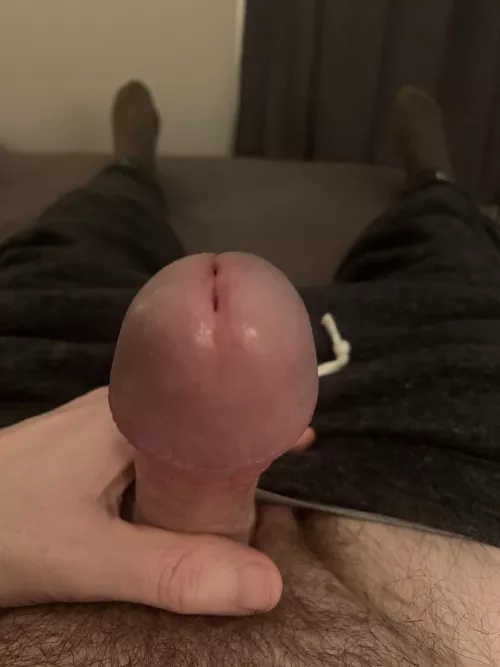 Would love to feel one up against this until we both cum 😜