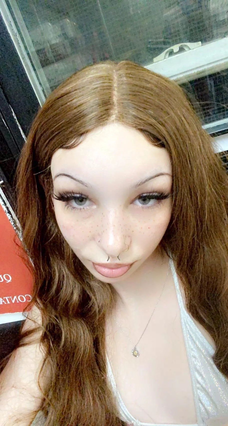 would paint my pretty face?? 🥺