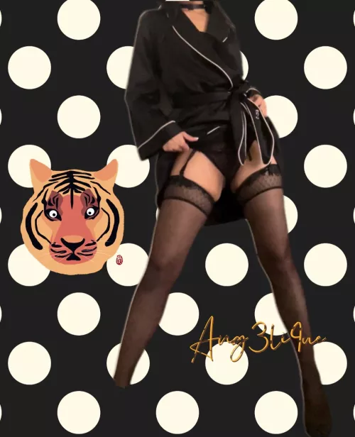 Would u do sth dirty to this sexy little Asian minx in the Chinese Lunar New Year?❤️‍🔥