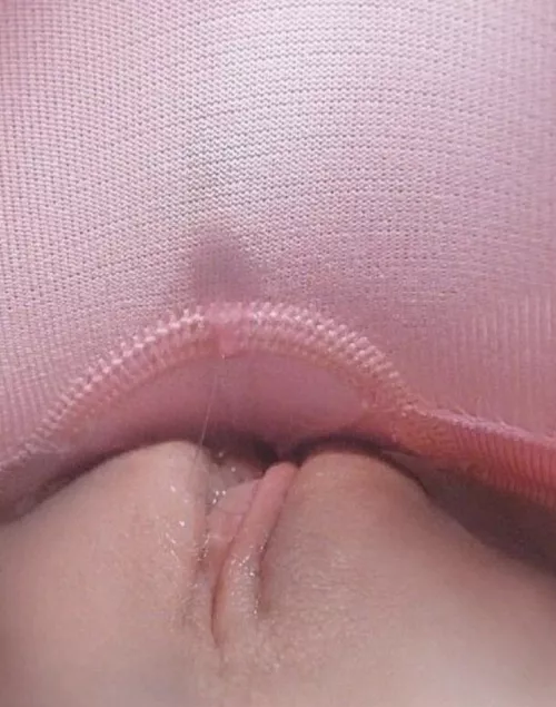 would u like to play with me?