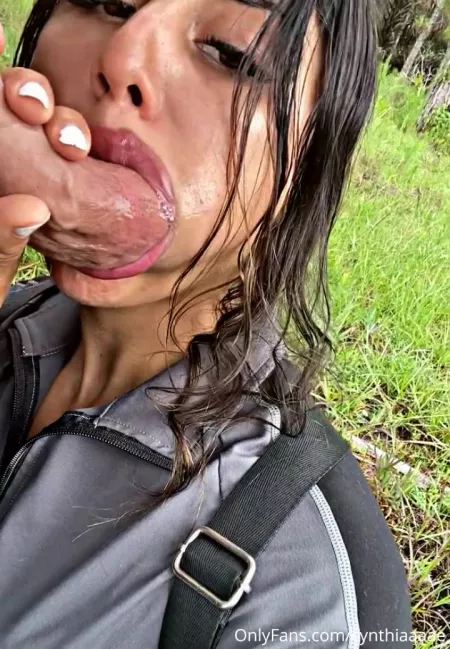 Would u like to take a selfie with me? ๐๐
