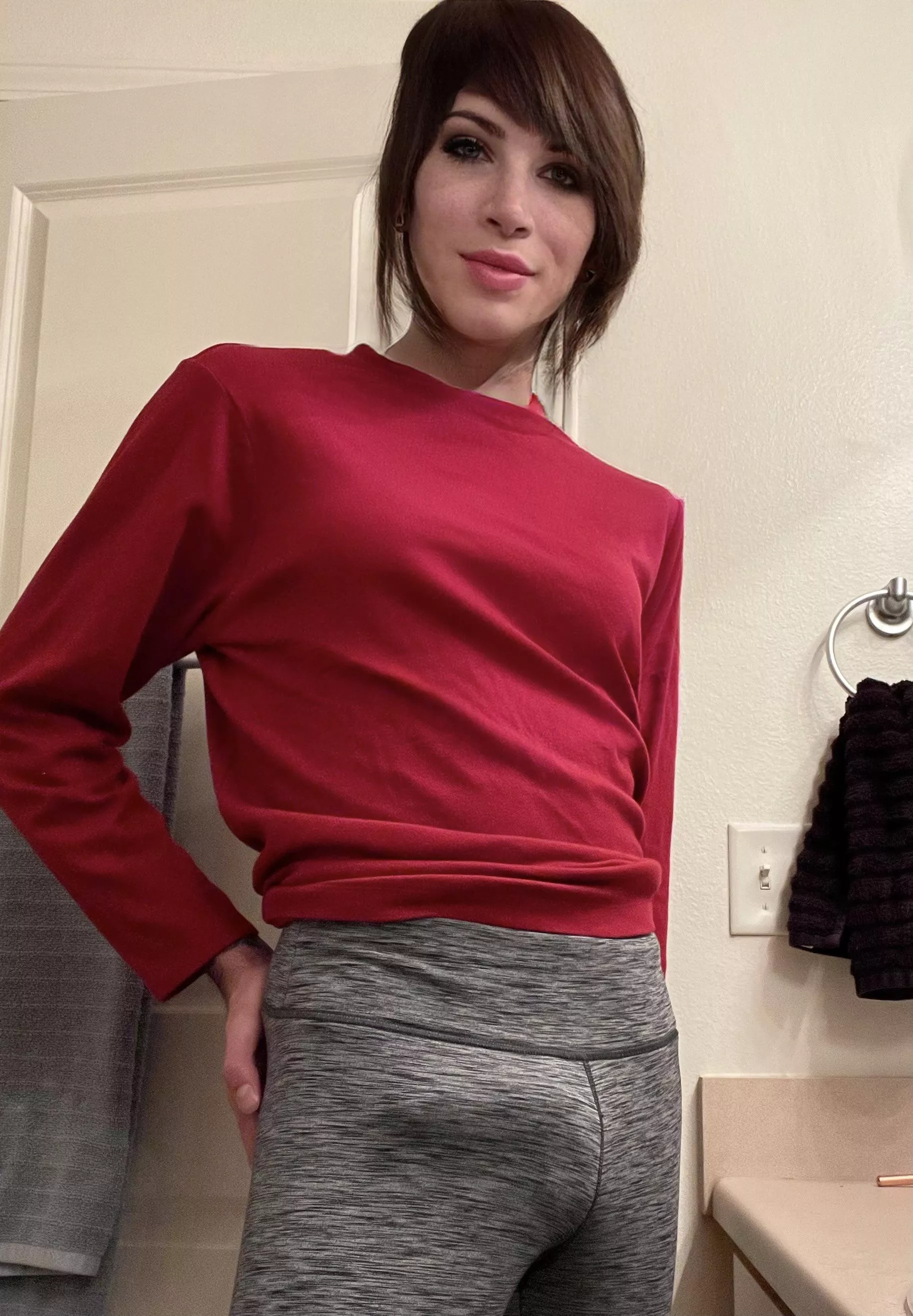 Would you ask me out again if I showed up like this on a date?