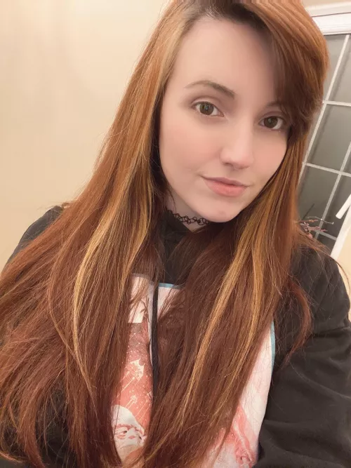 Would you cum for me if I sent you nudes? Let me know and wait for a surprise! π€€