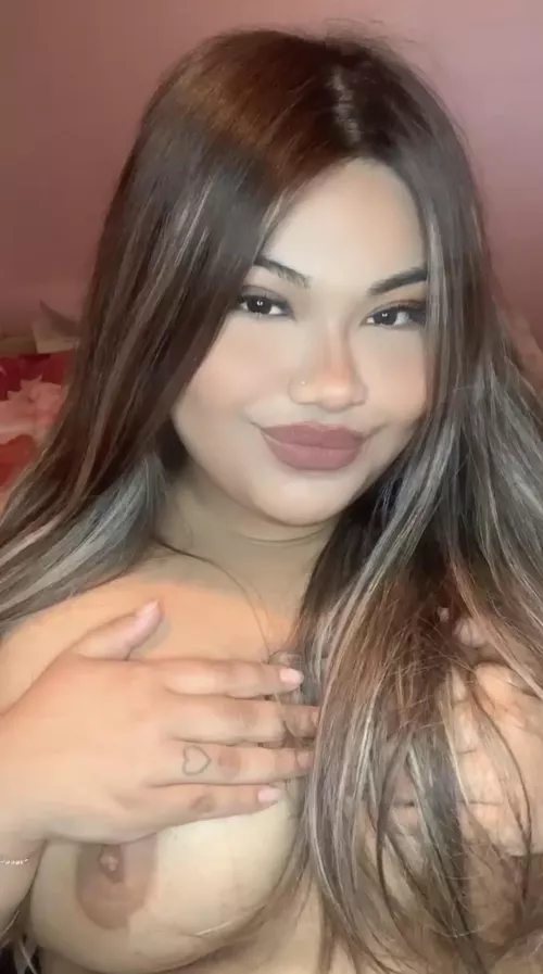 would you cum on my face or my tits first? π₯΅π¦
