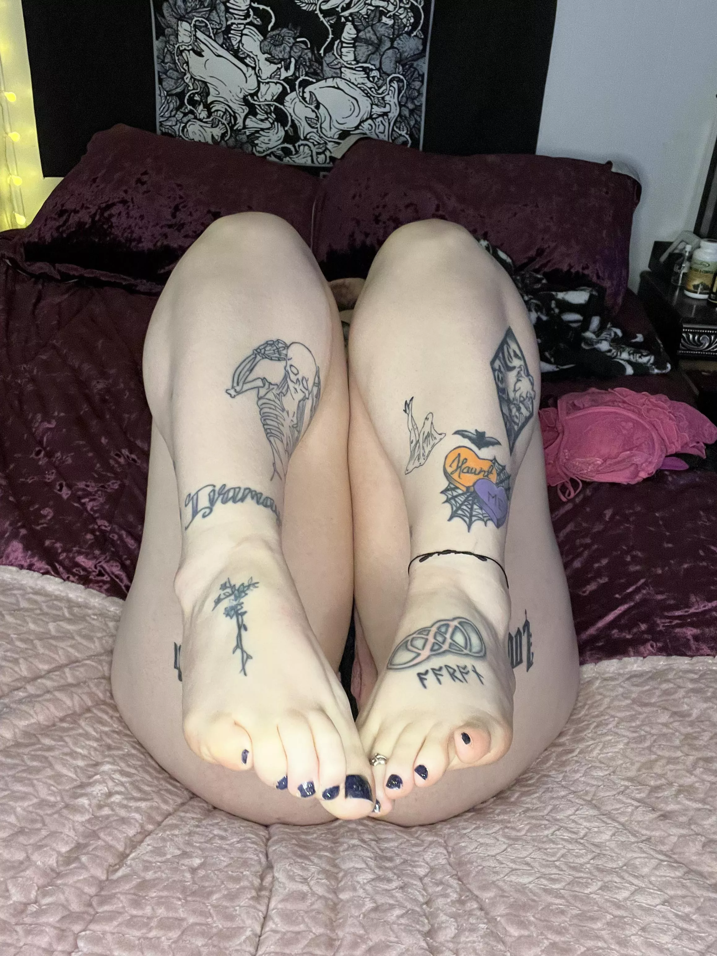 Would you cum on my feet?