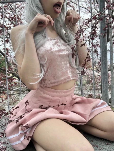 Would you cum on my tongue in public? π
