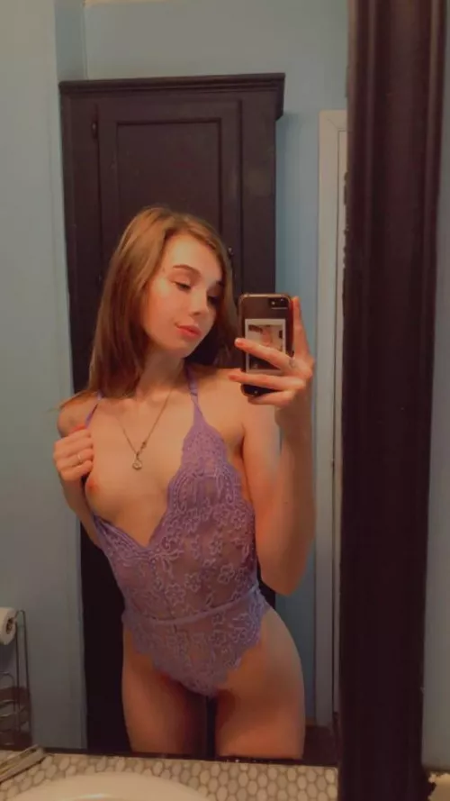 Would you cum on these little tits?🥺