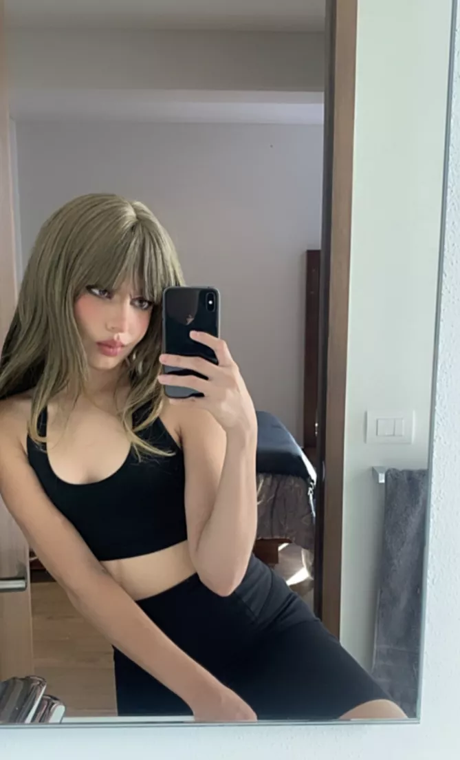Would you cum to bed with me? I’ve just turned 19 Would you cum to bed with me? I’ve just turned 19