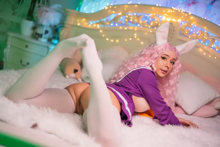 Would you date a girl with an ass like mine?