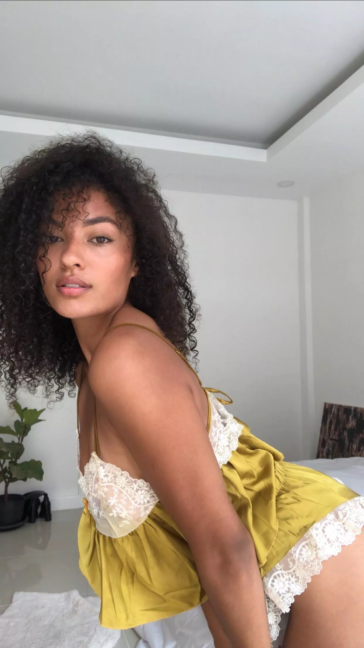 Would you date a mom ?