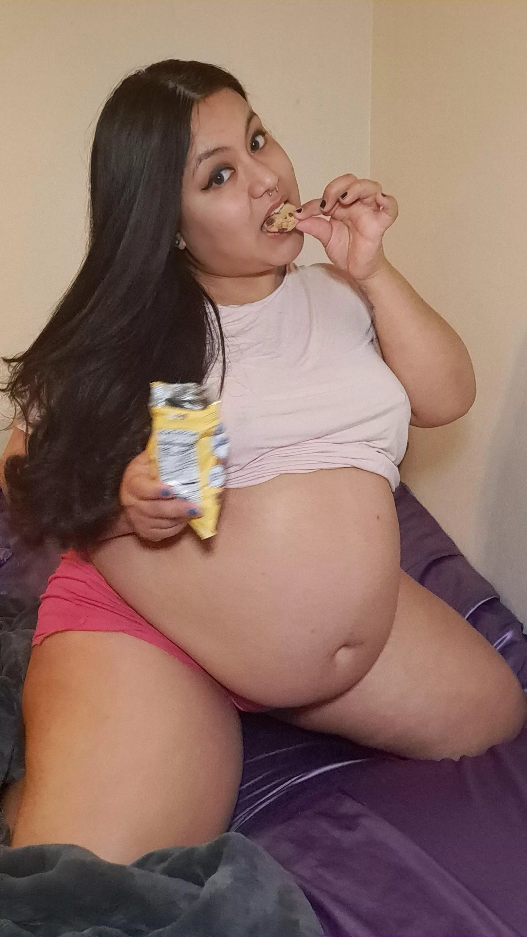 Would you feed me cookies in bed?