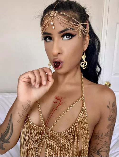 Would you fuck Cleopatra? π