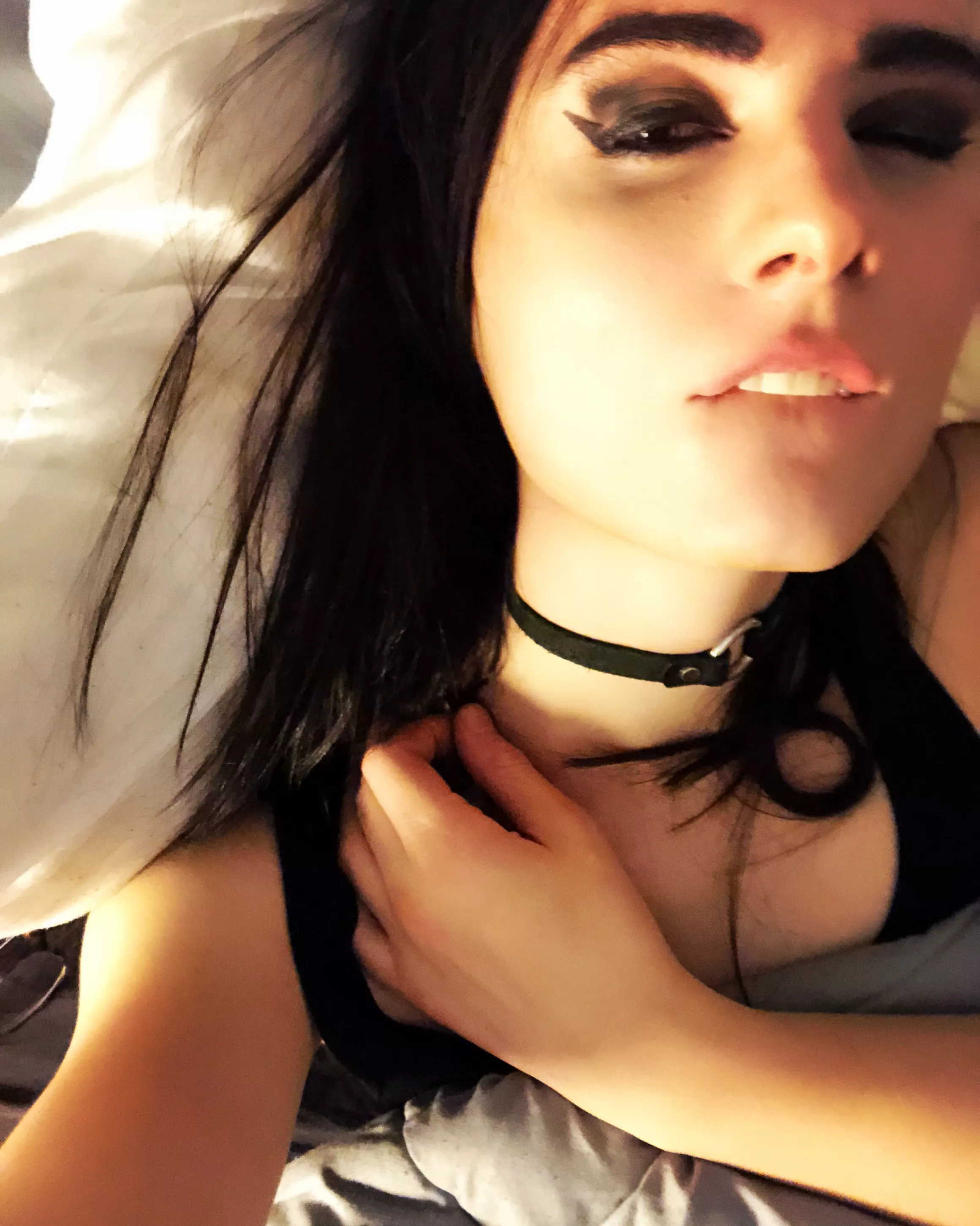 Would you fuck me if I did my makeup like this?